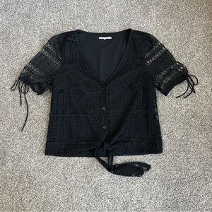Tularosa Anthropologie Black Crochet Lace Button Up V Neck Blouse, Size Small‎